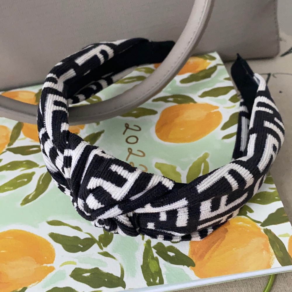 NEW Black and White Headband